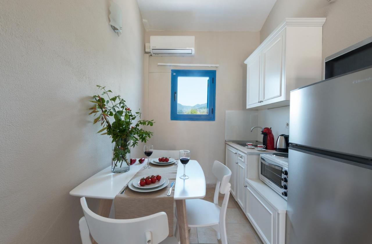 אצ'ארבי Ammoudia Maisonettes מראה חיצוני תמונה